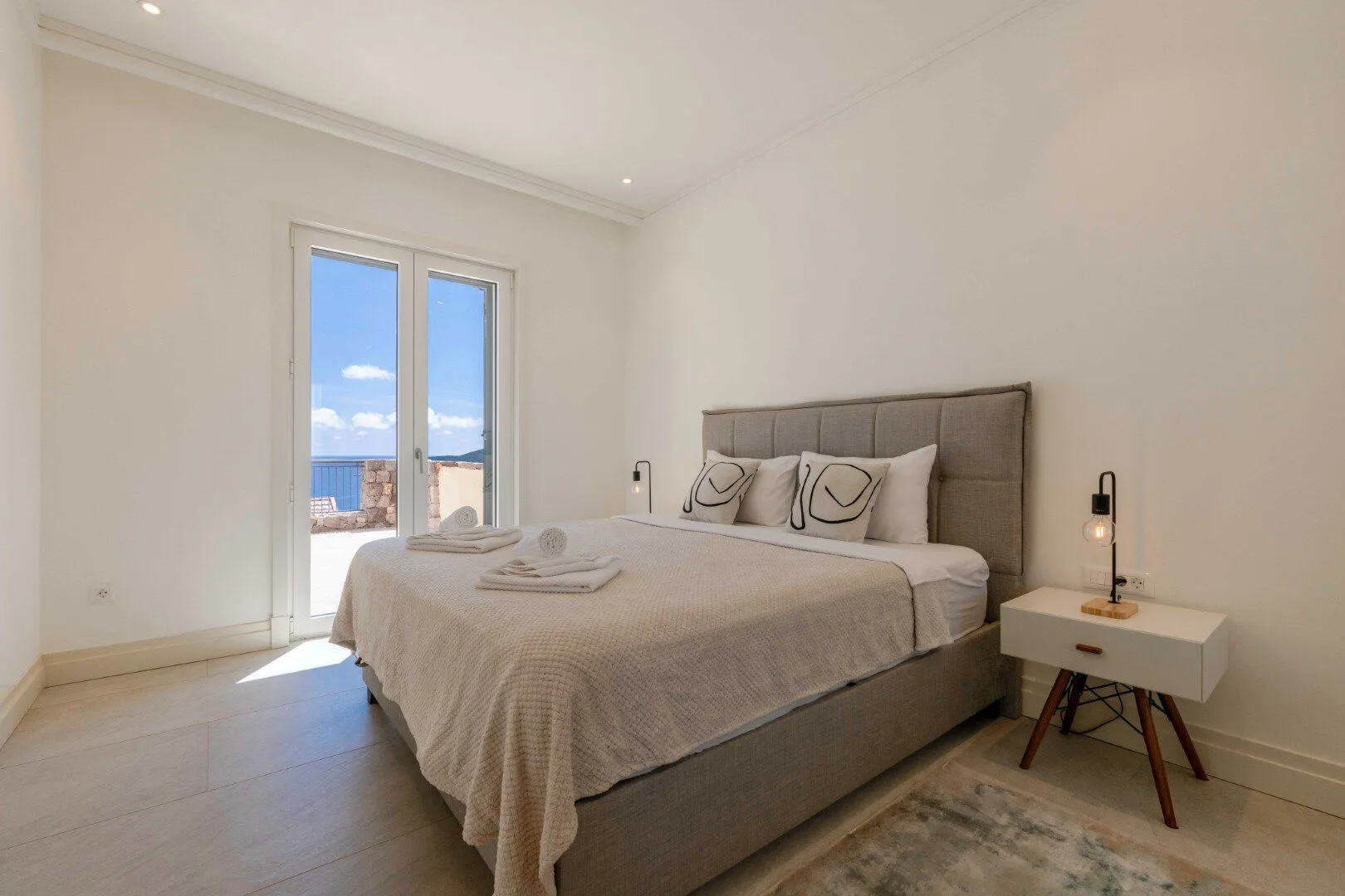 Sale, one bedroom apartment, 74m², Luštica Bay, Tivat