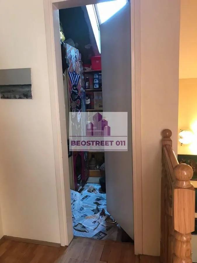 Sale, house, 139m², Crveni Krst, Beograd
