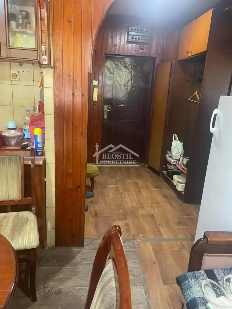 Prodaja, jednosoban stan, 40m², Zemun Sve Podlokacije, Beograd