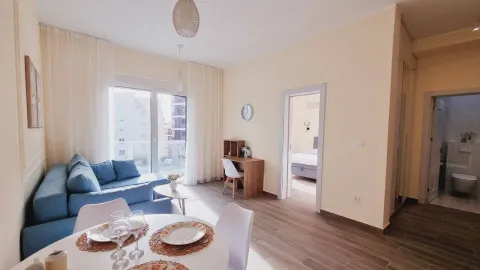 Rent, one bedroom apartment, 49m², Bečići, Budva - image 7