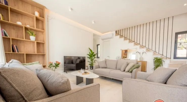 Prodaja, kuća, 140m², Mrčevac, Tivat