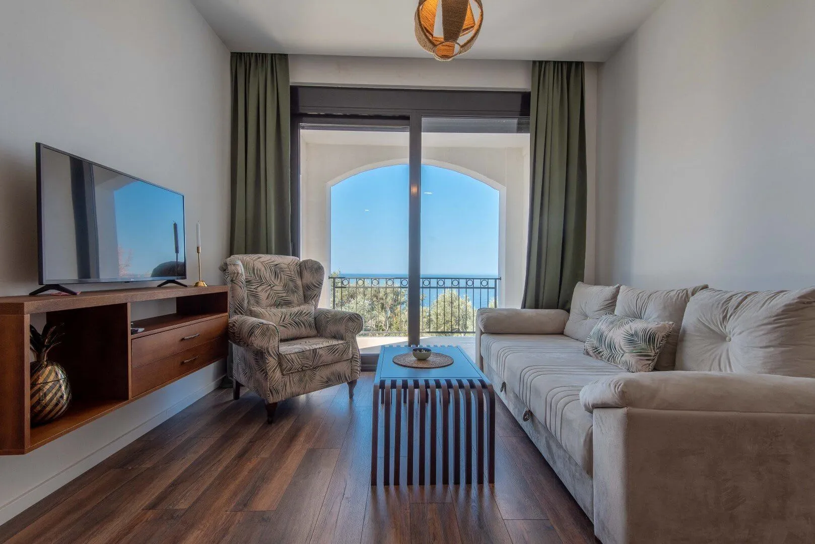 Sale, one bedroom apartment, 55m², Skočiđevojka, Budva