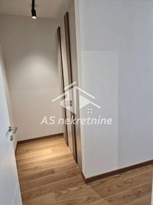 Rent, four bedroom apartment, 100m², Novi Beograd Blok 65, Novi Beograd Sve Podlokacije