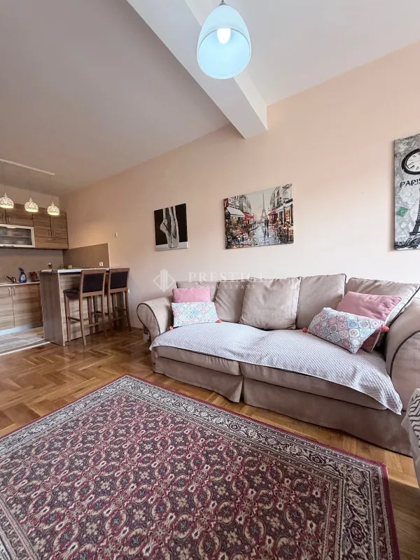 Izdavanje, garsonjera, 32m², Zagorič, Podgorica