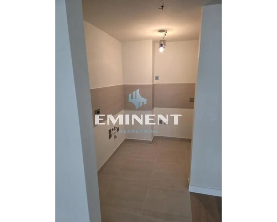 Sale, two bedroom apartment, 55m², Novi Beograd Blok 65, Novi Beograd Sve Podlokacije
