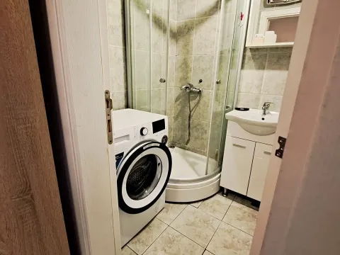 Rent, one bedroom apartment, 35m², Centar, Podgorica - image 8