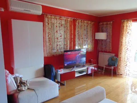 Prodaja, dvosoban stan, 82m², Herceg Novi, Crna Gora - image 1