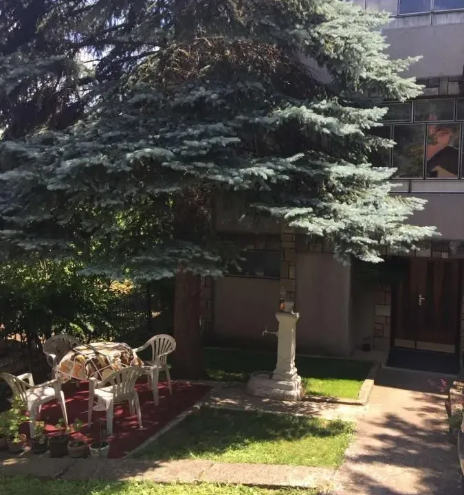 Sale, house, 370m², Palilula, Niš