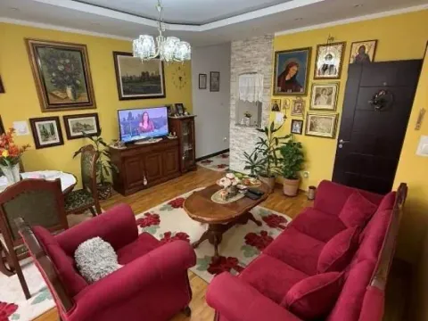 Stan in Vojvode Vlahovica