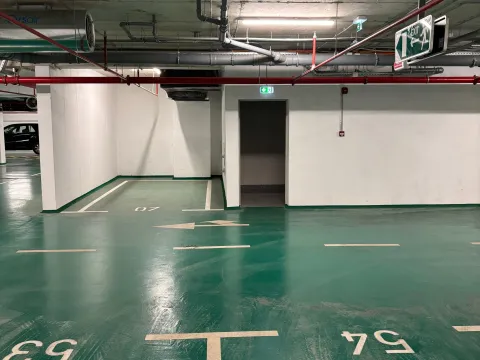 Rent, parking/garage, 26m², New City, Podgorica - image 4