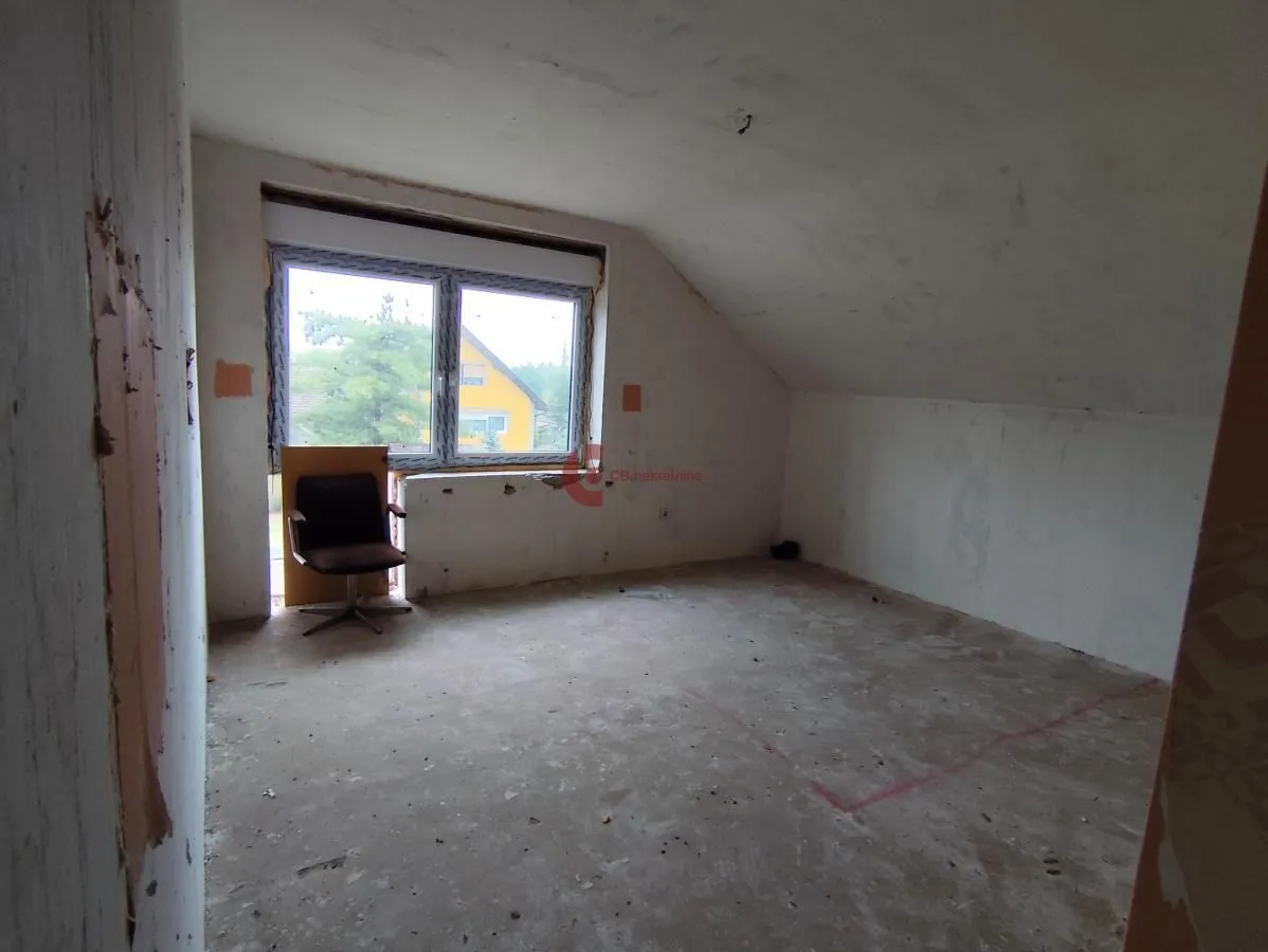 Prodaja, kuća, 210m², Makova Sedmica, Subotica