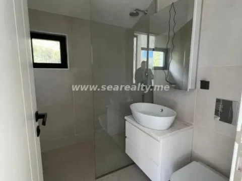 Sale, house, 273m², Tivat, Crna Gora - image 15