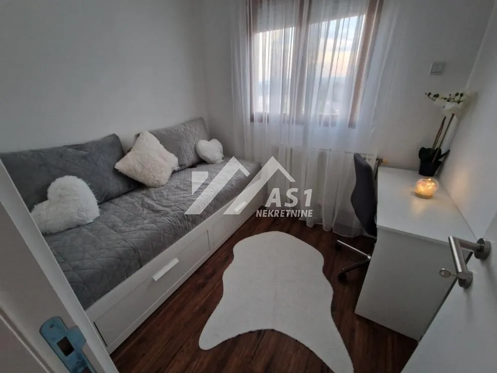 Prodaja, jednosoban stan, 34m², Kej, Novi Sad Sve Podlokacije