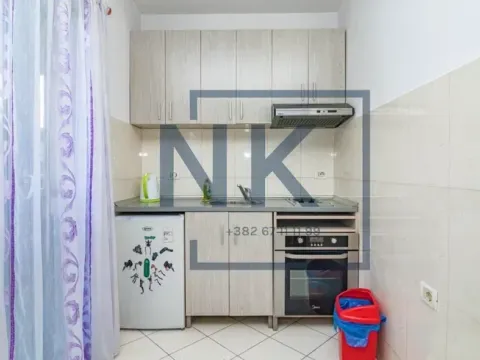 Rent, studio apartment, 33m², 1 maj, Podgorica - image 4