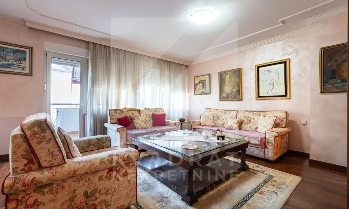 Rent, four bedroom apartment, 170m², Gorica C, Podgorica