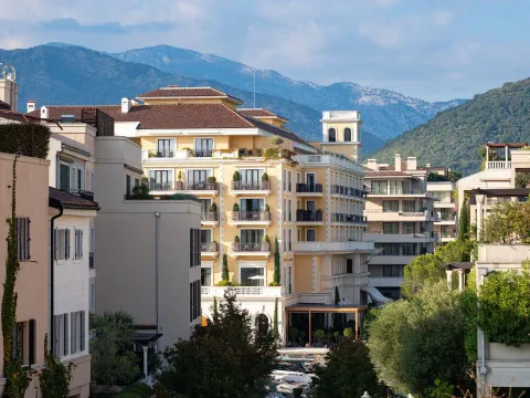 Sale, three bedroom apartment, 247m², Porto Montenegro, Tivat - image 11