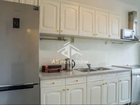 Rent, three bedroom apartment, 97m², Stari Grad, Beograd - image 21