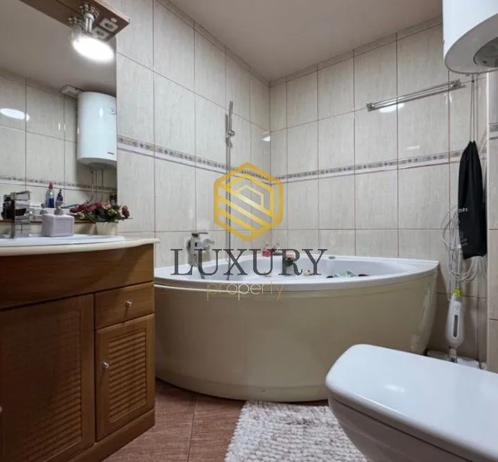 Prodaja, trosoban stan, 109m², Preko Morače, Podgorica