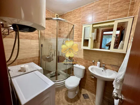 Izdavanje, dvosoban stan, 60m², Blok 9, Podgorica - image 8