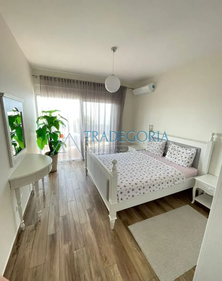 Prodaja, dvosoban stan, 120m², Dobra Voda, Bar