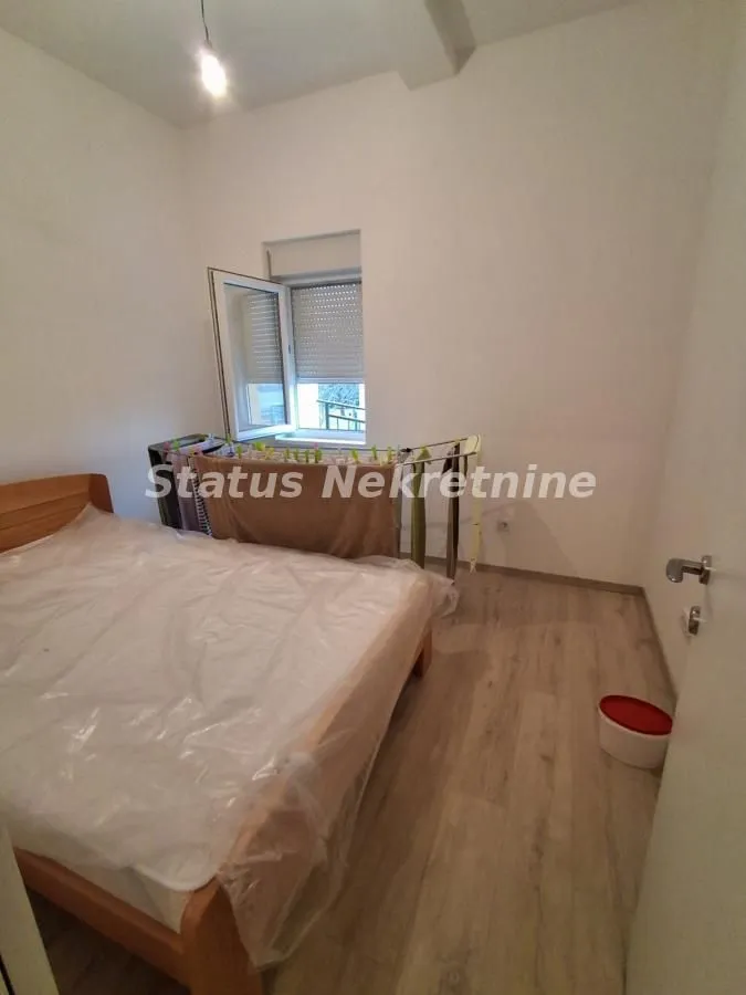 Izdavanje, trosoban stan, 66m², Sremska Kamenica, Petrovaradin
