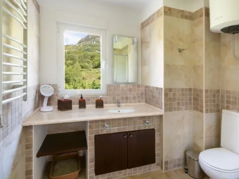 Prodaja, kuća, 414m², Reževići, Budva - image 8