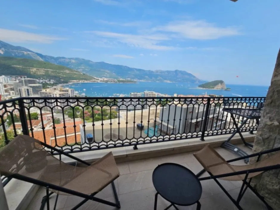 Prodaja, dvosoban stan, 73m², Budva, Crna Gora
