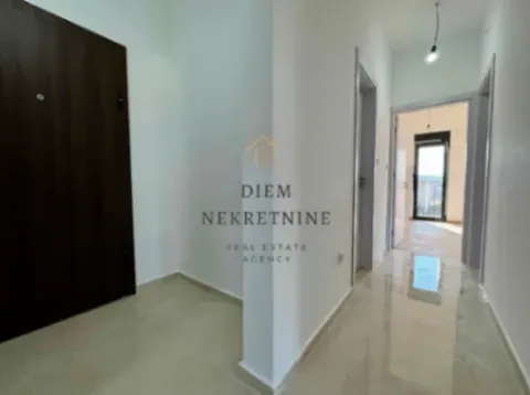 Izdavanje, dvosoban stan, 56m², Zabjelo, Podgorica - image 6