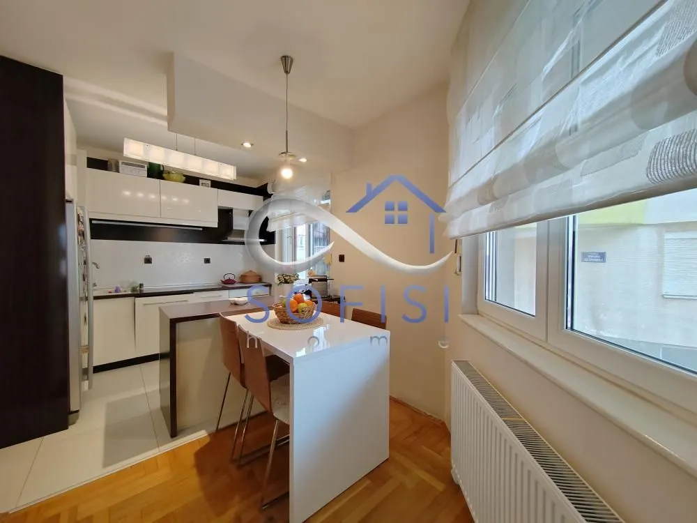 Prodaja, trosoban stan, 67m², Grbavica, Novi Sad Sve Podlokacije