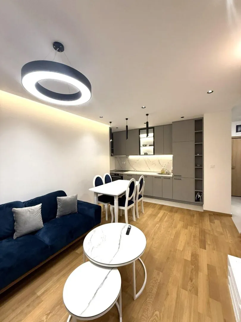 Izdavanje, dvosoban stan, 53m², New City, Podgorica
