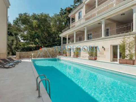 Prodaja, trosoban stan, 225m², Đenovići, Herceg Novi - image 3