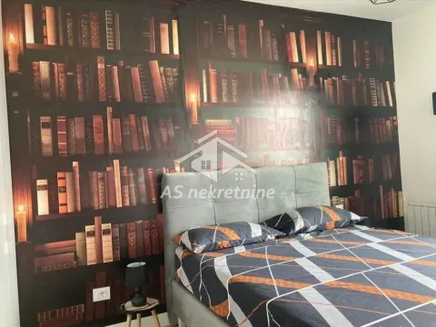 Rent, two bedroom apartment, 60m², Savski Venac, Beograd - image 11