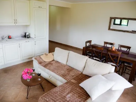 Prodaja, dvosoban stan, 74m², Đuraševići, Tivat - image 8