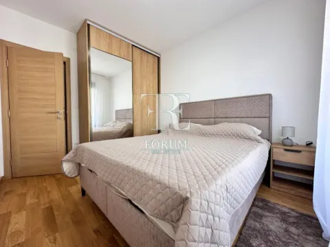 Rent, one bedroom apartment, 50m², City Kvart, Podgorica - image 9
