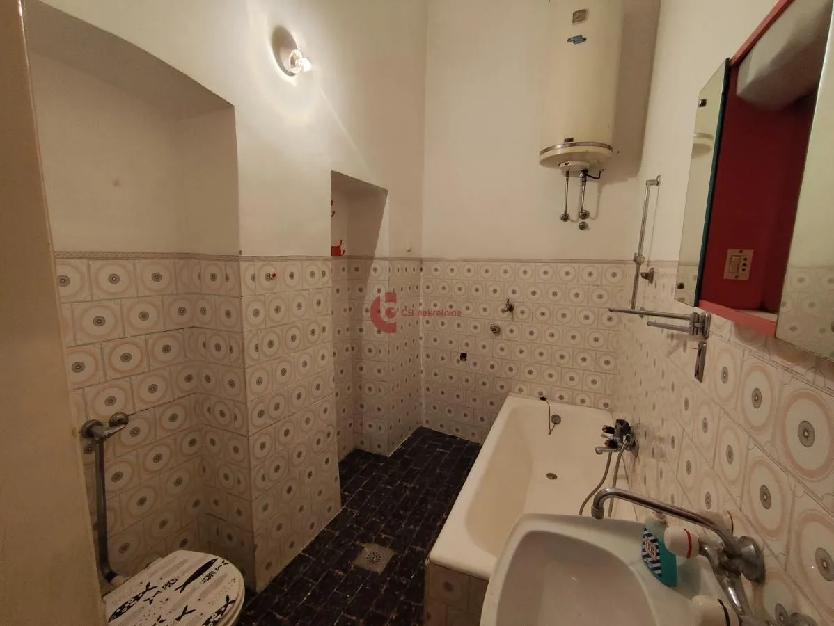 Prodaja, kuća, 157m², Gat, Subotica