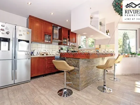 Sale, house, 272m², Baošići, Herceg Novi - image 11