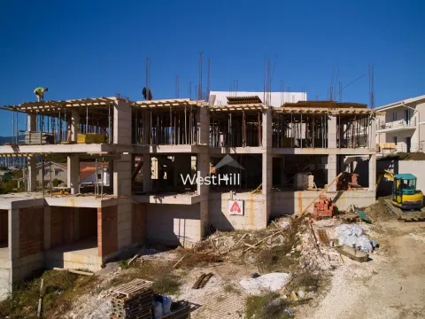 Prodaja, garsonjera, 28m², Tivat, Crna Gora - image 10