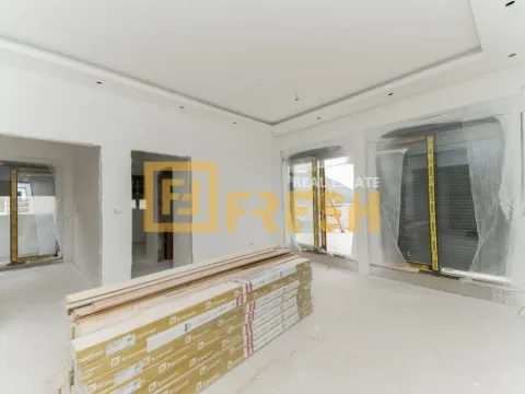 Prodaja, trosoban stan, 80m², Bečići, Budva - image 3