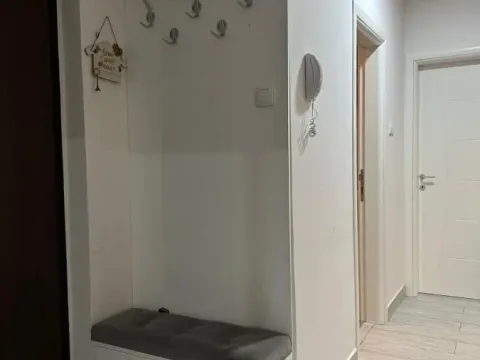 Rent, two bedroom apartment, 60m², Novo naselje, Novi Sad - image 16