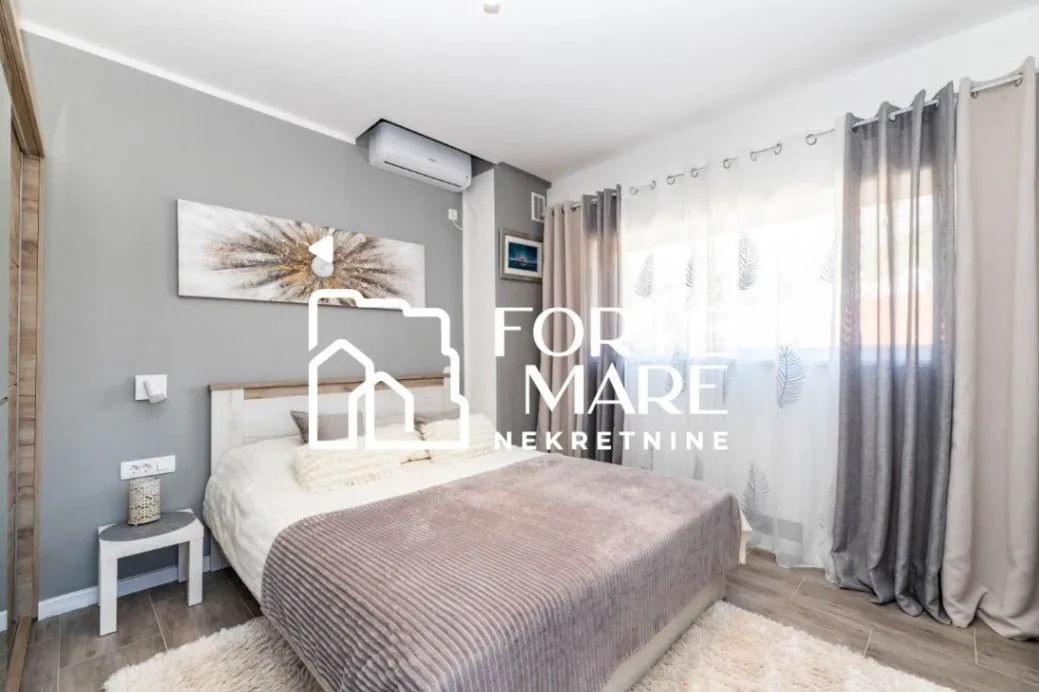 Prodaja, kuća, 160m², Zelenika, Herceg Novi