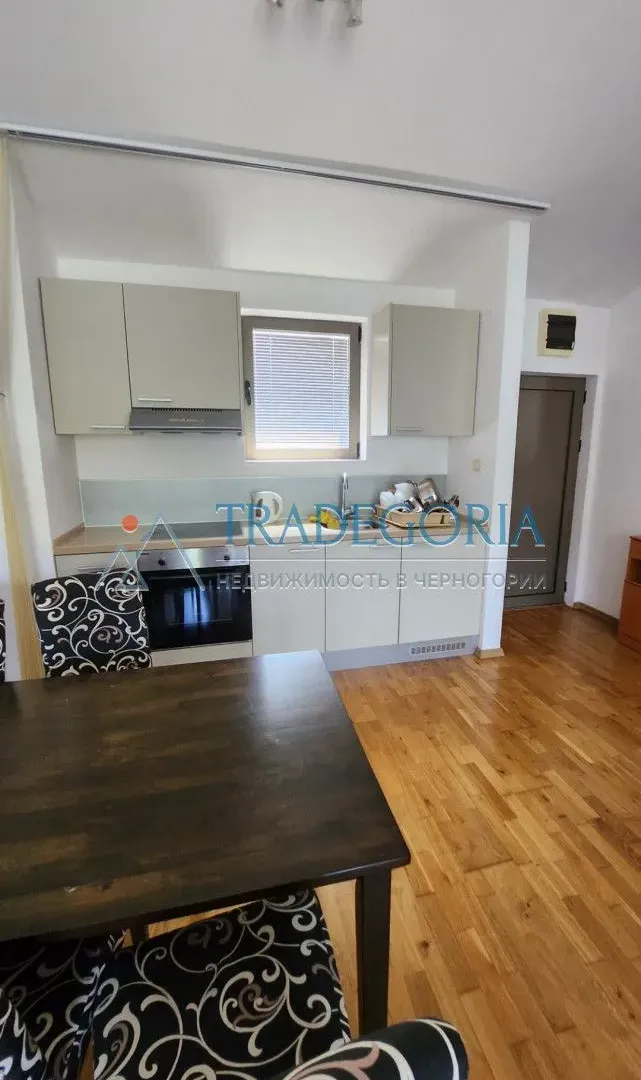 Prodaja, jednosoban stan, 46m², Pržno, Budva