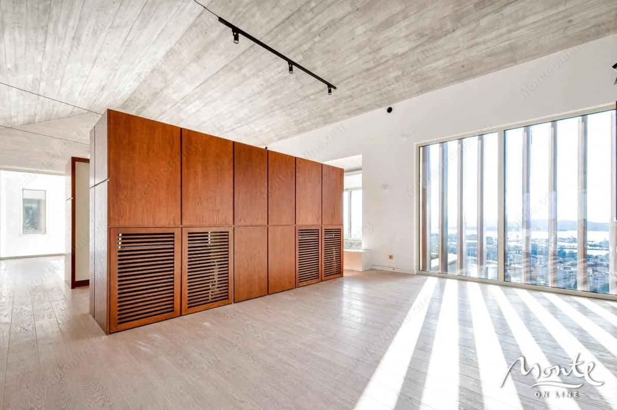 Prodaja, kuća, 791m², Donja Lastva, Tivat