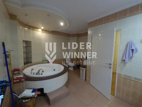 Prodaja, stan, 183m², Zemun Gornji Grad, Zemun Sve Podlokacije - image 15