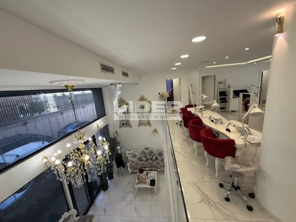 Rent, office space, 320m², Savski Venac, Beograd