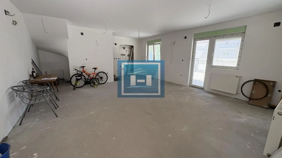 Prodaja, kuća, 142m², Tabane, Jagodina