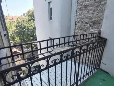 Sale, four bedroom apartment, 100m², Stari Grad, Beograd - image 17