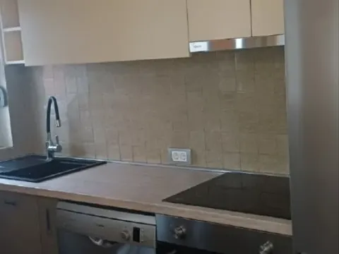 Izdavanje, četvorosoban stan, 68m², Banovo Brdo, Beograd - image 4