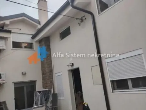 Izdavanje, kuća, 115m², Šumice, Beograd - image 21