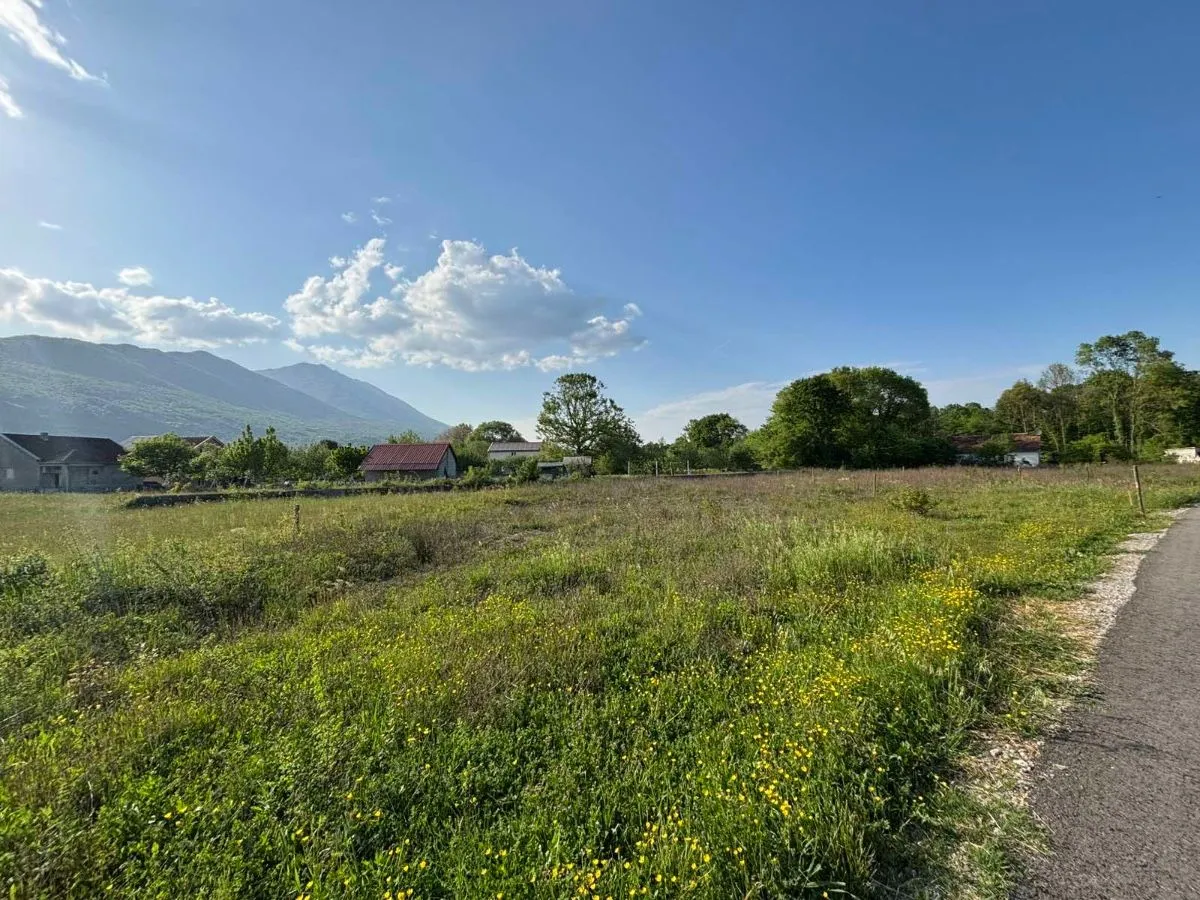 Prodaja, plac, 1000m², Ćurilac, Danilovgrad