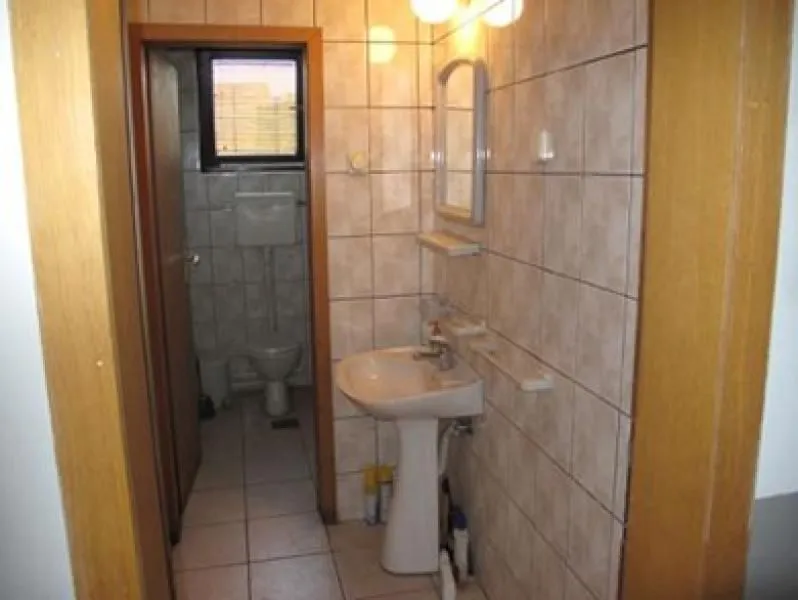 Rent, office space, 24m², Dušanovac, Voždovac Sve Podlokacije